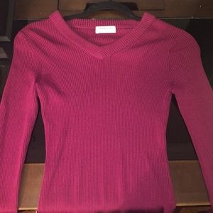 V neck sweater
